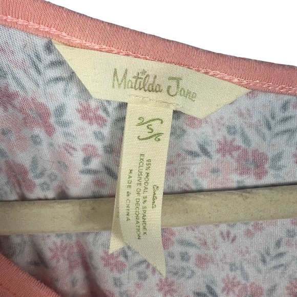 Matilda Jane Sing it Out Floral Print Casual Top Size Small Ruffle Hem Pink - Picture 10 of 10
